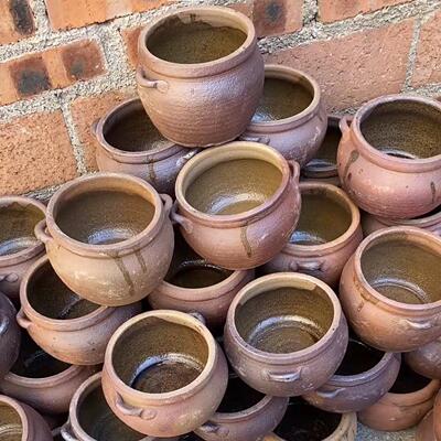 云南小泥砂锅纯手工粗陶柴火厨房炖菜可以做锅带盖米粉