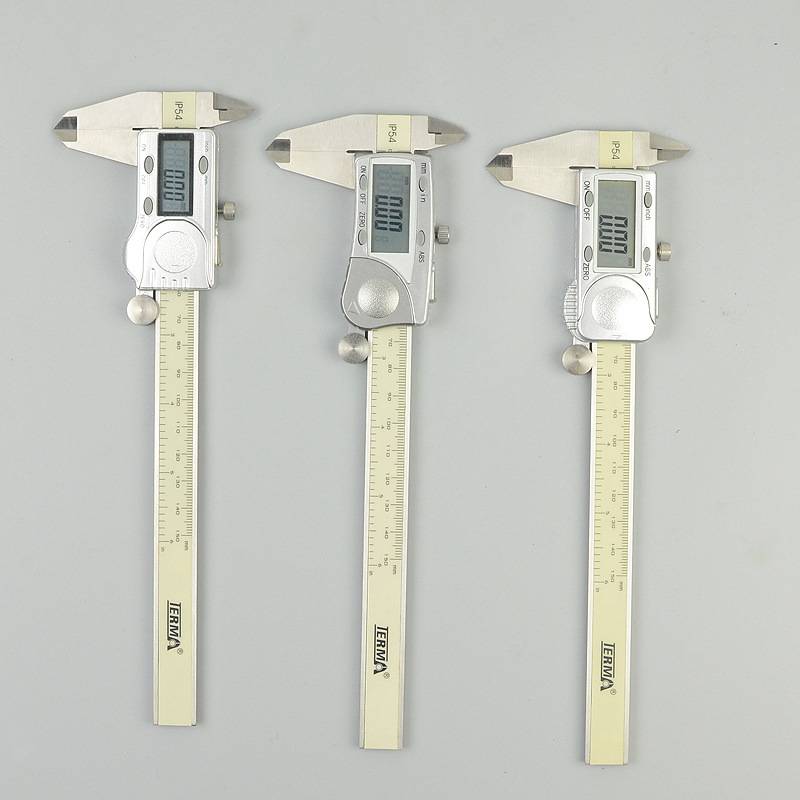 IP54级特马工业级电子数显游标卡尺0-150mm0-200mm0-300mm