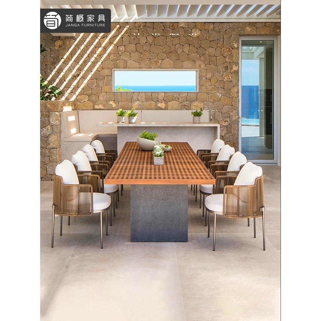 户外桌椅柚木别墅庭院餐桌户外防水防晒藤椅花园露天高档实木家具