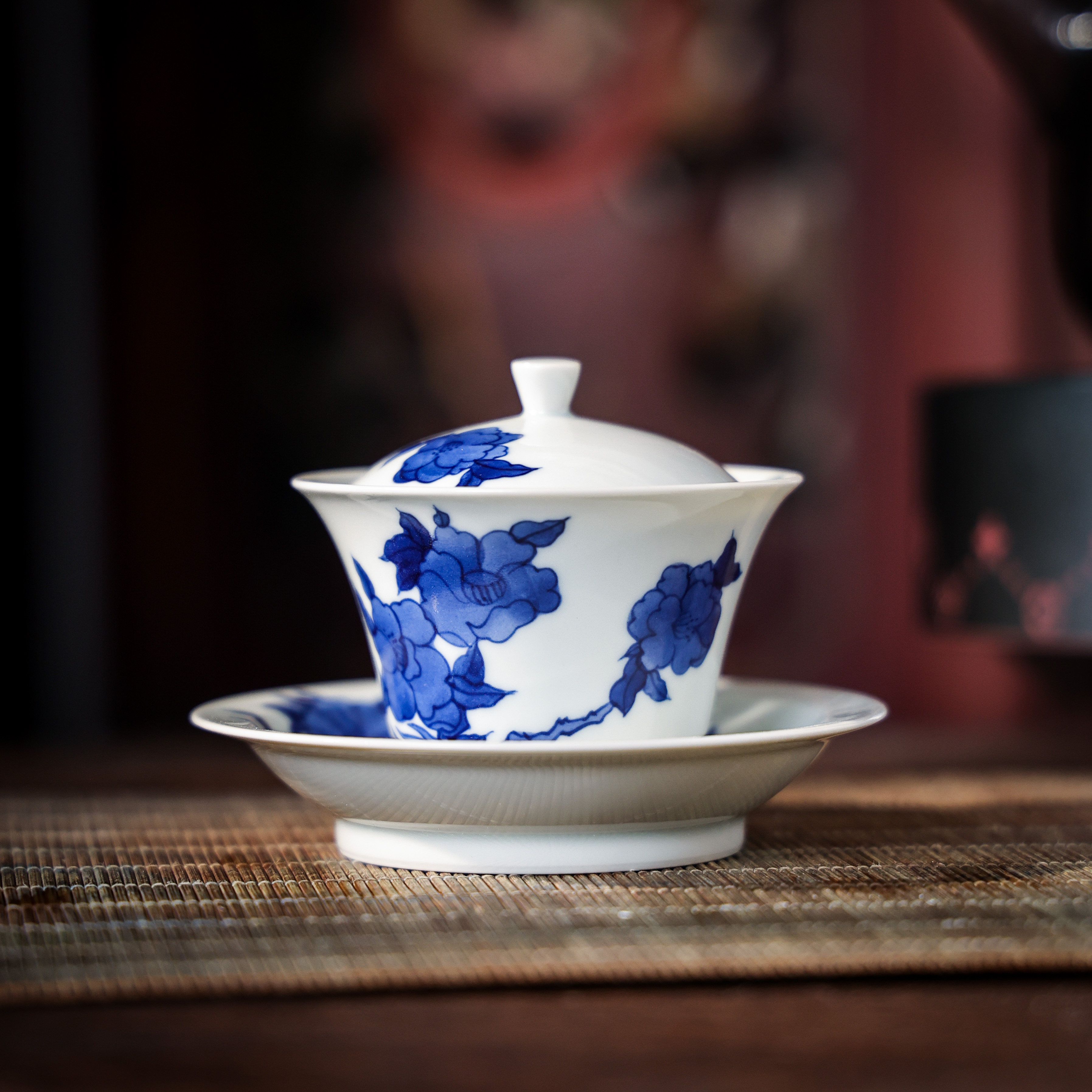奈沐陶社仿清青花山茶花马蹄盖碗景德镇手工手绘陶瓷岩茶盖碗