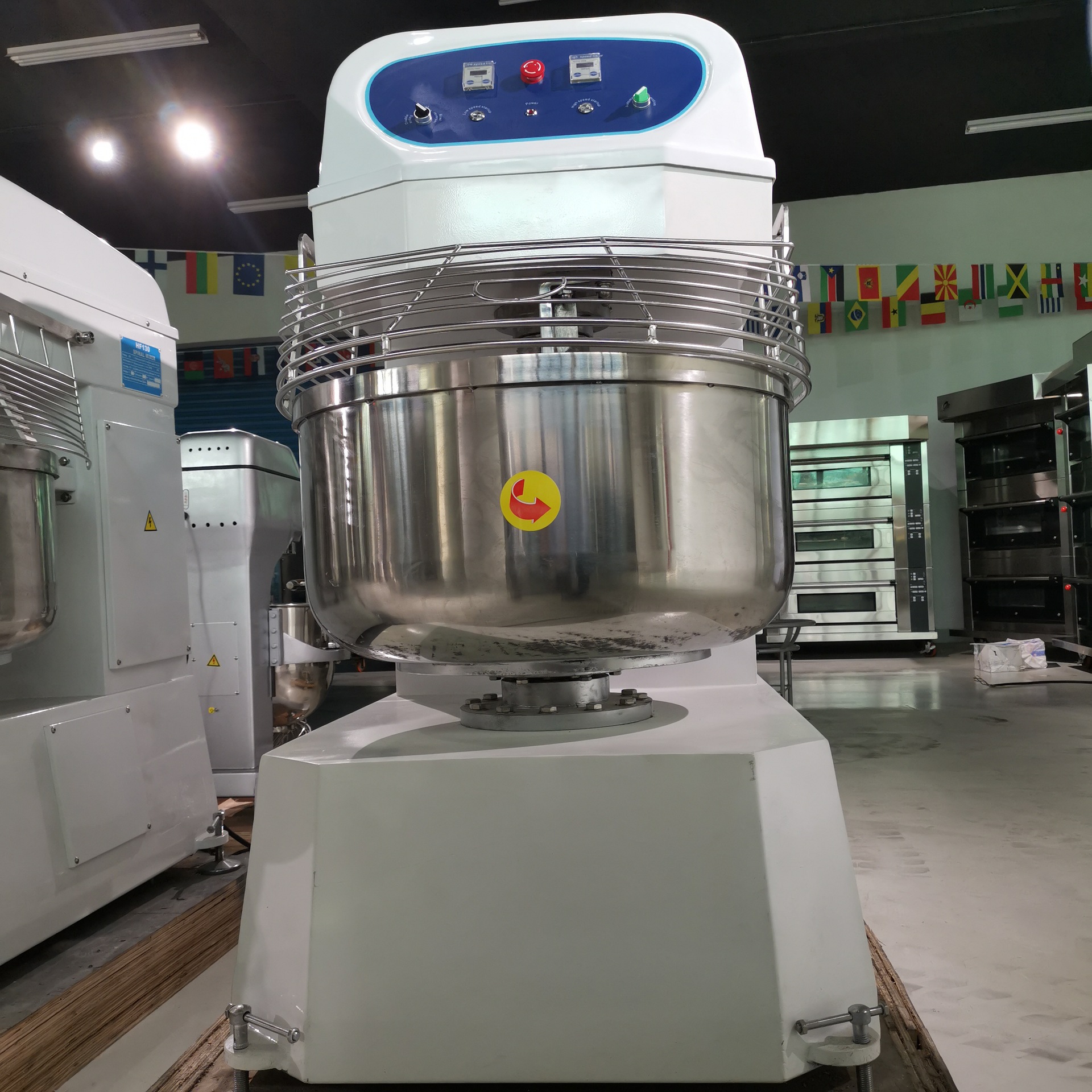 商用立式和面机大型 200升和面机双电机揉面机 正反转和面机200L