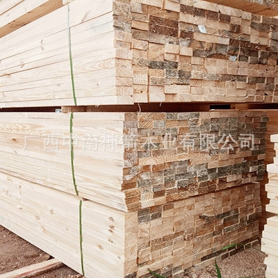 建筑木方工地松木铁杉建筑方木 木条 现货足 选广西中南神箭