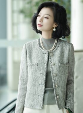 西子/【银灰小香】高级重工羊毛小香风银灰色外套女春款/WTTJ399