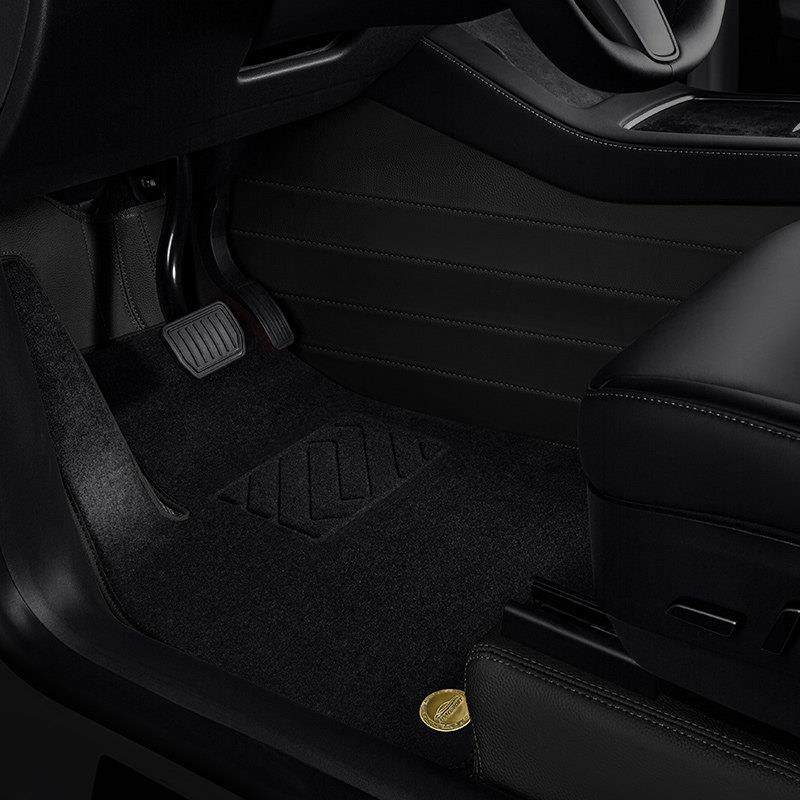 360航空软包真皮汽车脚垫问界M9M8理想L8L9L7蔚来ES6ES7ES8ET7EC6