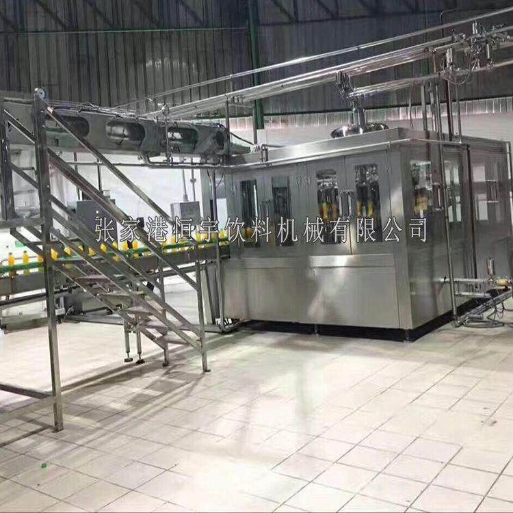 果汁果粒热灌装机　蔬果饮料包装线配套厂家果味饮料灌装设备