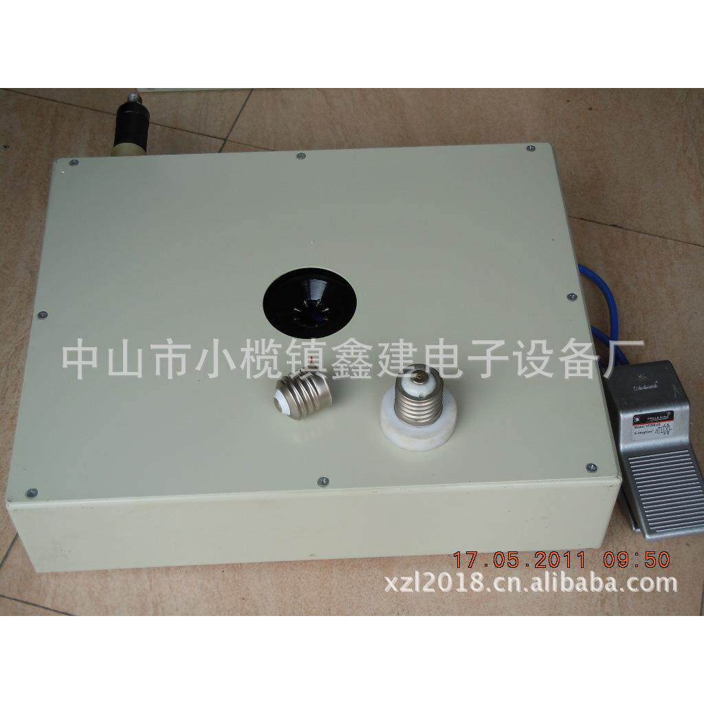 厂家供应大功率LED球泡灯气动灯头夹具-灯头打点机