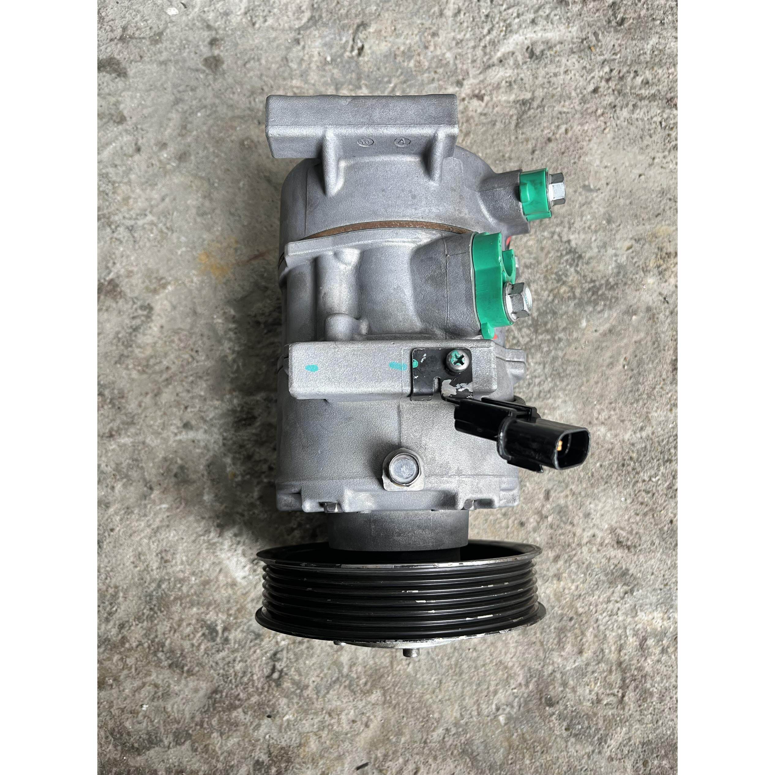 原厂拆车件K2K3K4K5智跑拆车件汽车空调压缩机，冷气泵！