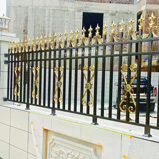 新款304不锈钢别墅围栏户外花园栅栏小区工厂隔离栏家用防护栏