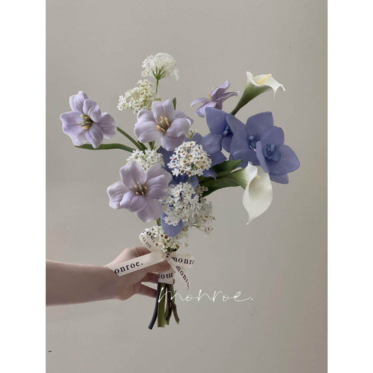 手捧花 原创设计花艺师手捧仿真花束婚纱摄影道具结婚领证婚礼