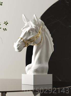 高档高级感艺术马摆件柜石膏雕塑软装奢客厅头酒办公轻室展示柜装