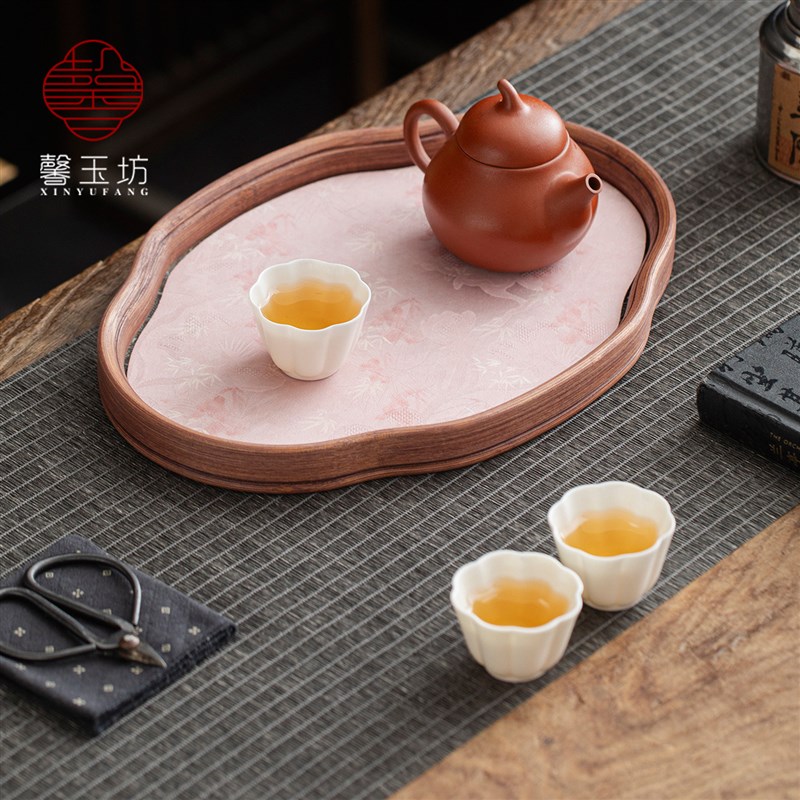 少女心粉色布垫海棠玻璃托盘防水茶餐垫茶托高颜值女士首饰展示盘