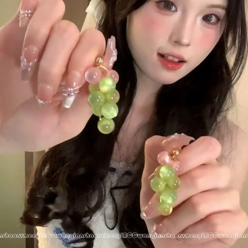 清透夏日~葡萄耳饰2026爆款独特漂亮耳环清透感水果高级感耳饰女