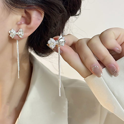 锆石蝴蝶结流苏耳环女轻奢高级感超闪个性耳钉冷淡风耳坠百搭耳饰