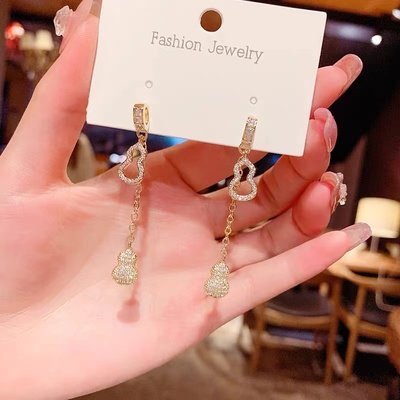 新潮国风925银针微镶葫芦流苏