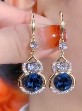 秋冬新款时尚红色葫芦耳环女轻奢高级感新年耳饰精致简约气质耳坠