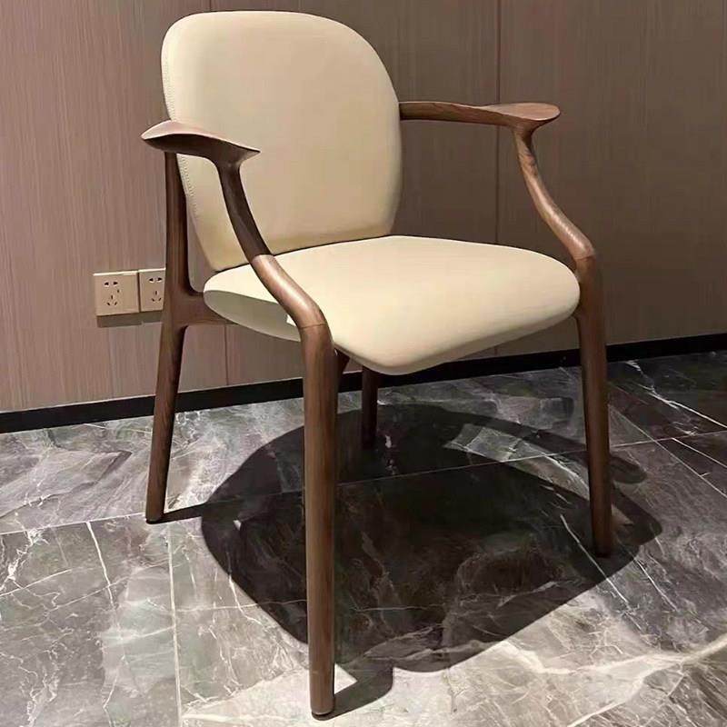 意式极简真皮餐椅设计师靠背椅家用酒店洽谈小户型休闲椅实木凳子,住宅家具,餐椅,淘宝优惠券,粉丝福利购,淘宝优惠卷