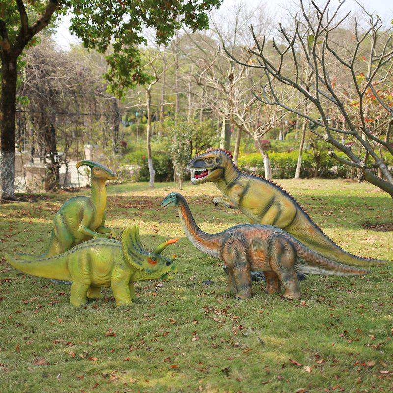 侏罗世纪坪仿恐龙雕塑户外玻璃钢园仿真恐龙林景观真小品公园草装