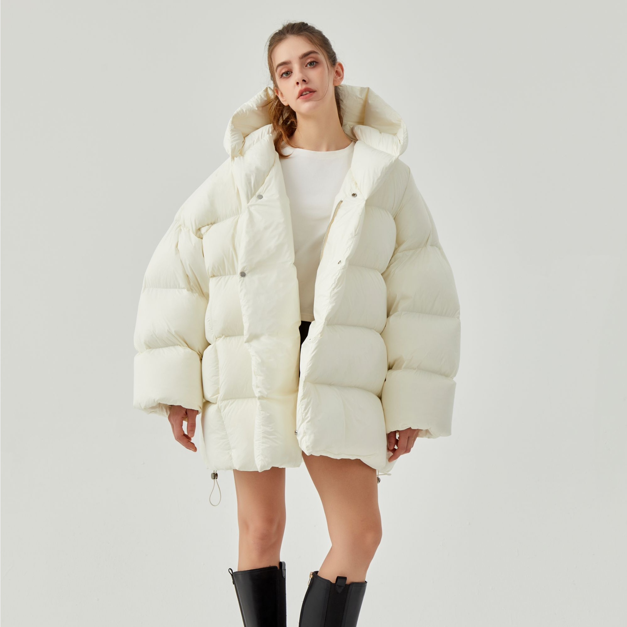 YANGYUQING设计师品牌大廓形斜门襟云朵羽绒服25AW