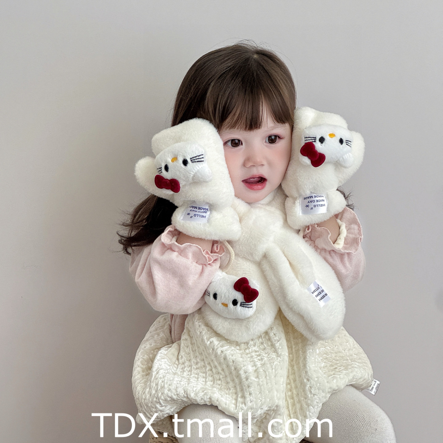 儿童围巾秋冬季可爱小兔子毛绒婴儿保暖围脖户外宝宝手套围巾套装,童装/婴儿装/亲子装,围巾,淘宝优惠券,粉丝福利购,淘宝优惠卷