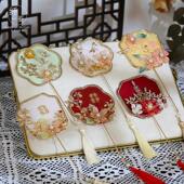 中式 秀禾扇子迷你巴掌扇晨袍古风旗袍结婚拍照道具伴娘新娘小团扇