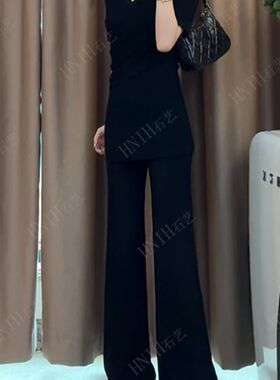 时尚休闲运d动套装女夏季设计感收腰v领短袖T恤高腰直筒长裤两件
