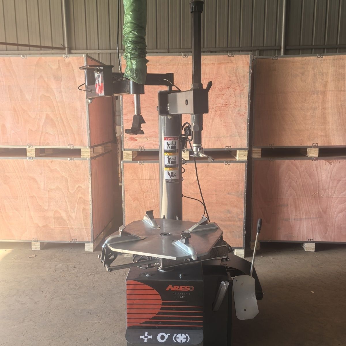 加强型扒胎机24英寸盘(可升级28英寸大盘)