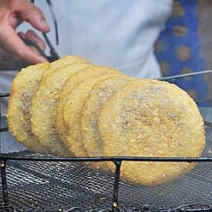 湖南澧县特产绿豆糍粑糯米糍粑老式绿豆咸味糍耙纯手工半成品