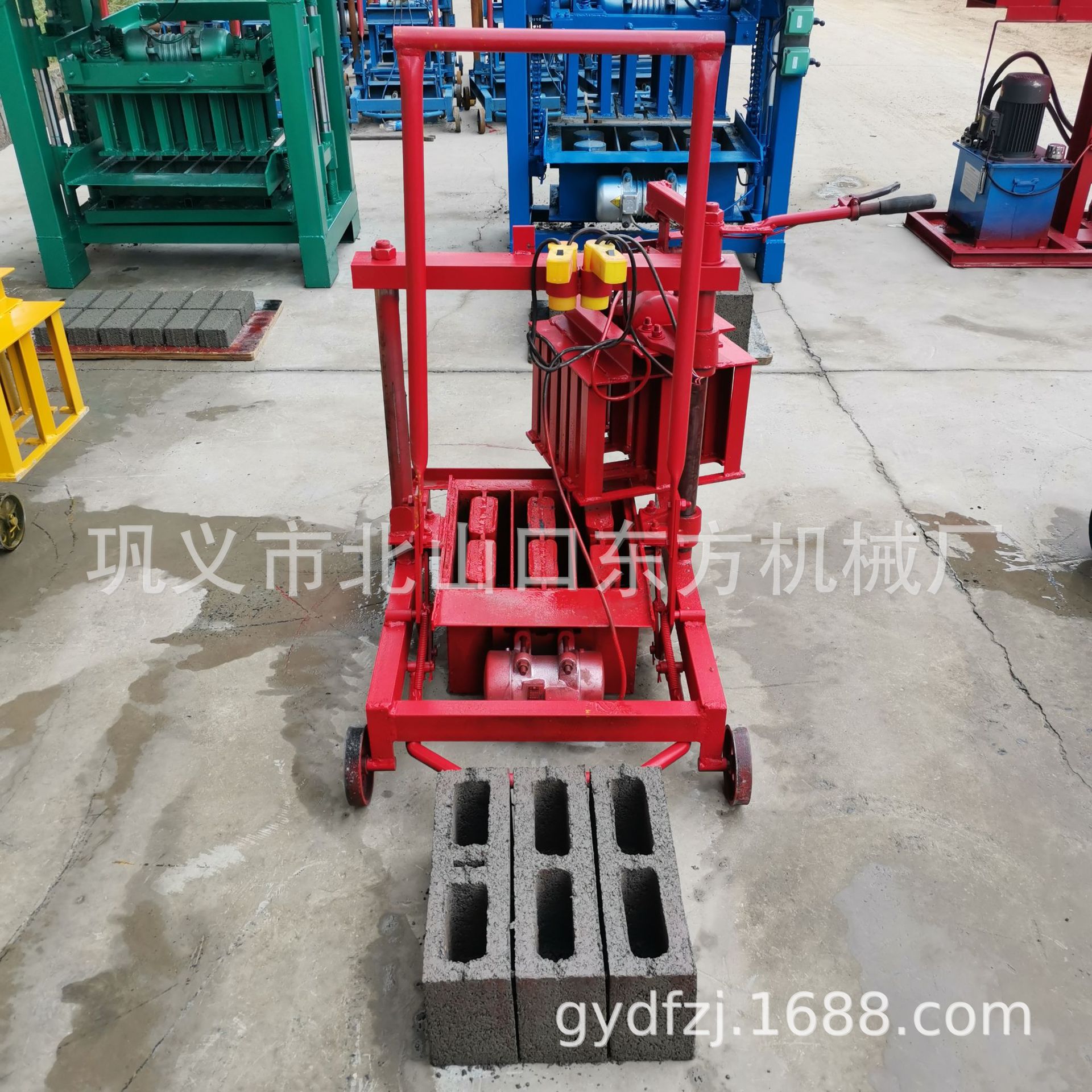2-45小型移动390-120-200mm空心砖水泥砖机混凝土砌块制砖机模具