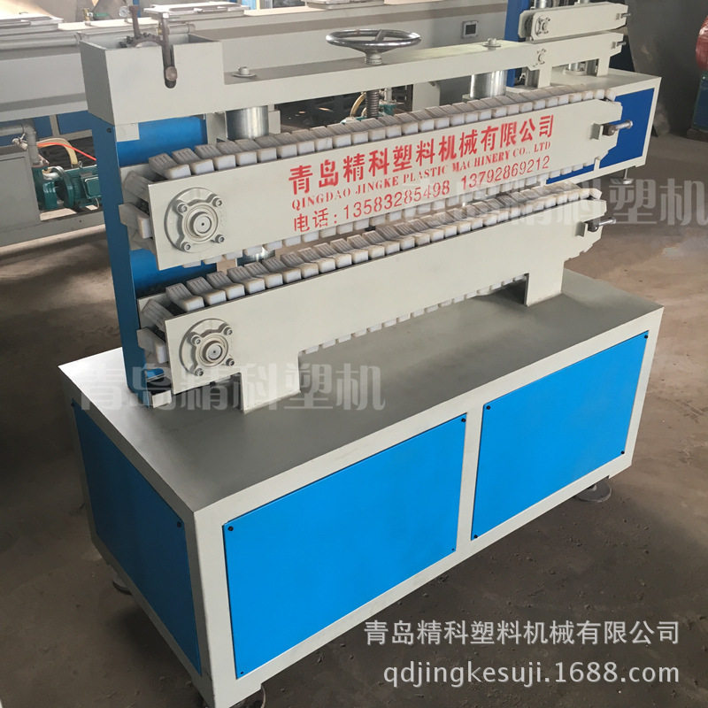 供应青岛精科塑料机械牌软PVC密封条设备 TPE异型密封条拉条机,机械设备,其他机械设备,淘宝优惠券,粉丝福利购,淘宝优惠卷