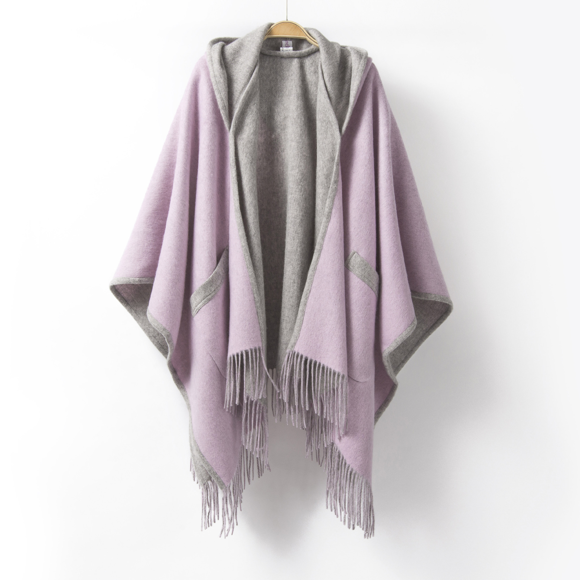 内蒙古2023新款纯羊毛双面流苏连帽斗篷披肩 外贸双面纯色U型围巾