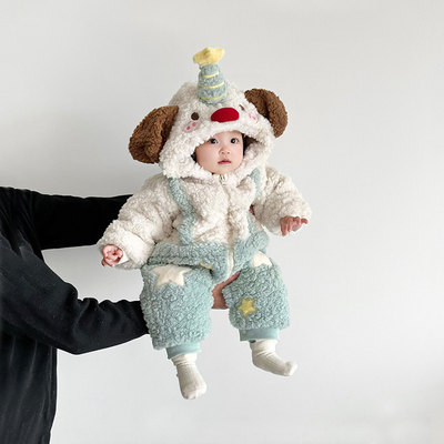 宝宝冬装连体衣外出服