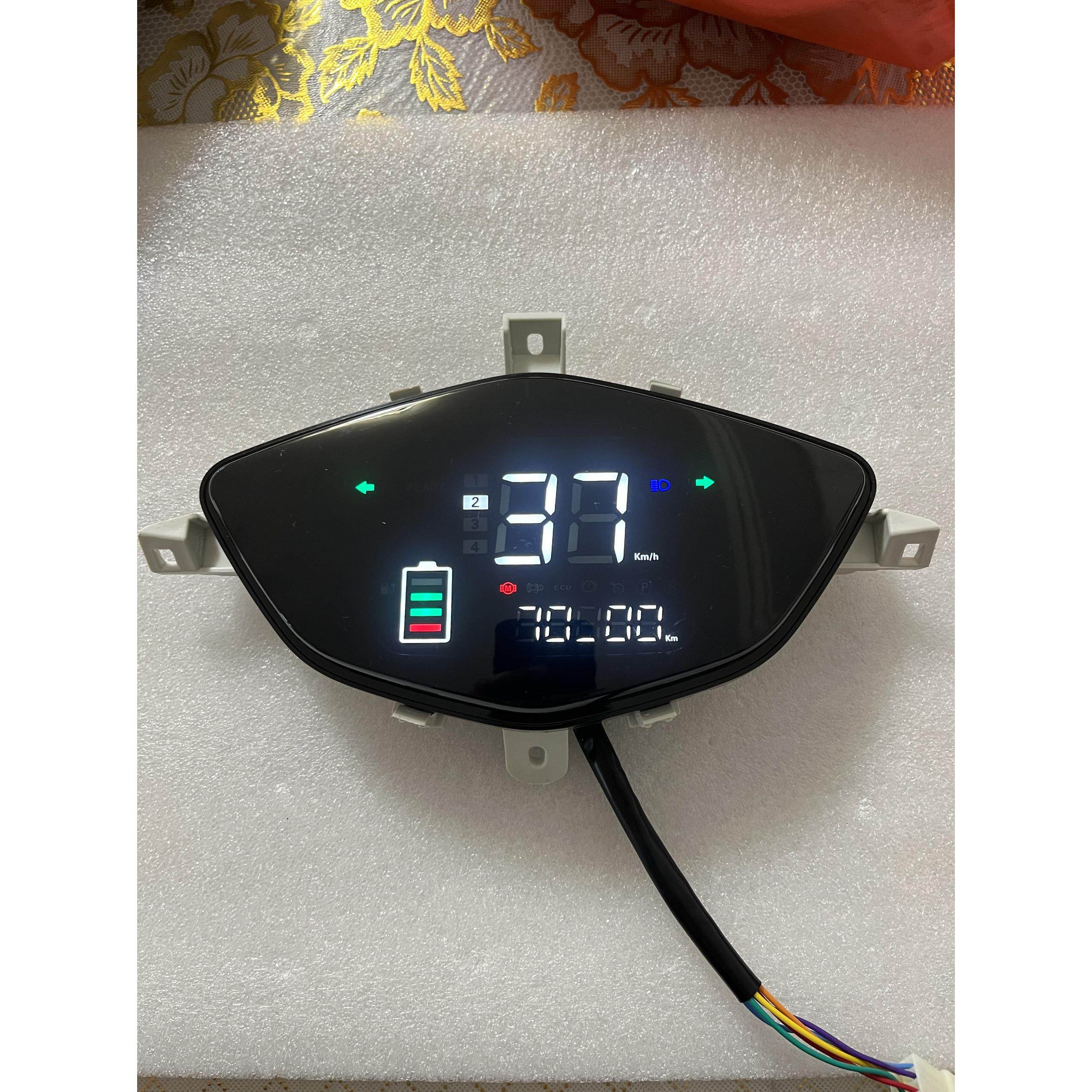 Y8小力鹰电动车LED显示屏仪表盘总成改装Y8仪表显示屏实时电压,电动车/配件/交通工具,更多电动车零/配件,淘宝优惠券,粉丝福利购,淘宝优惠卷