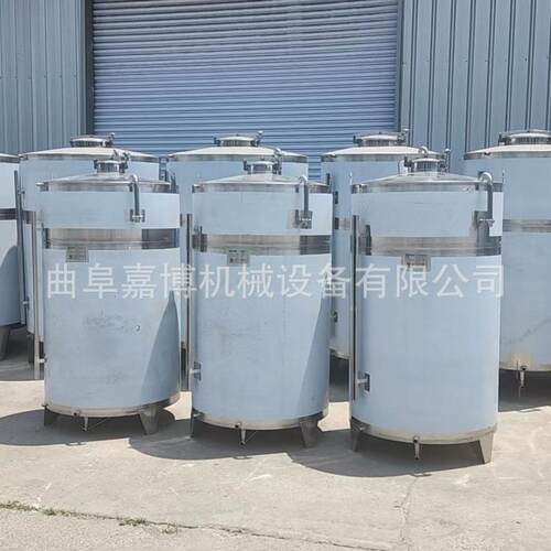 不同容量储酒罐1吨2吨5吨10吨50吨不锈钢发酵罐304材质酿酒设备
