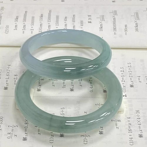 玉长情【百花系列】翡翠玉手镯