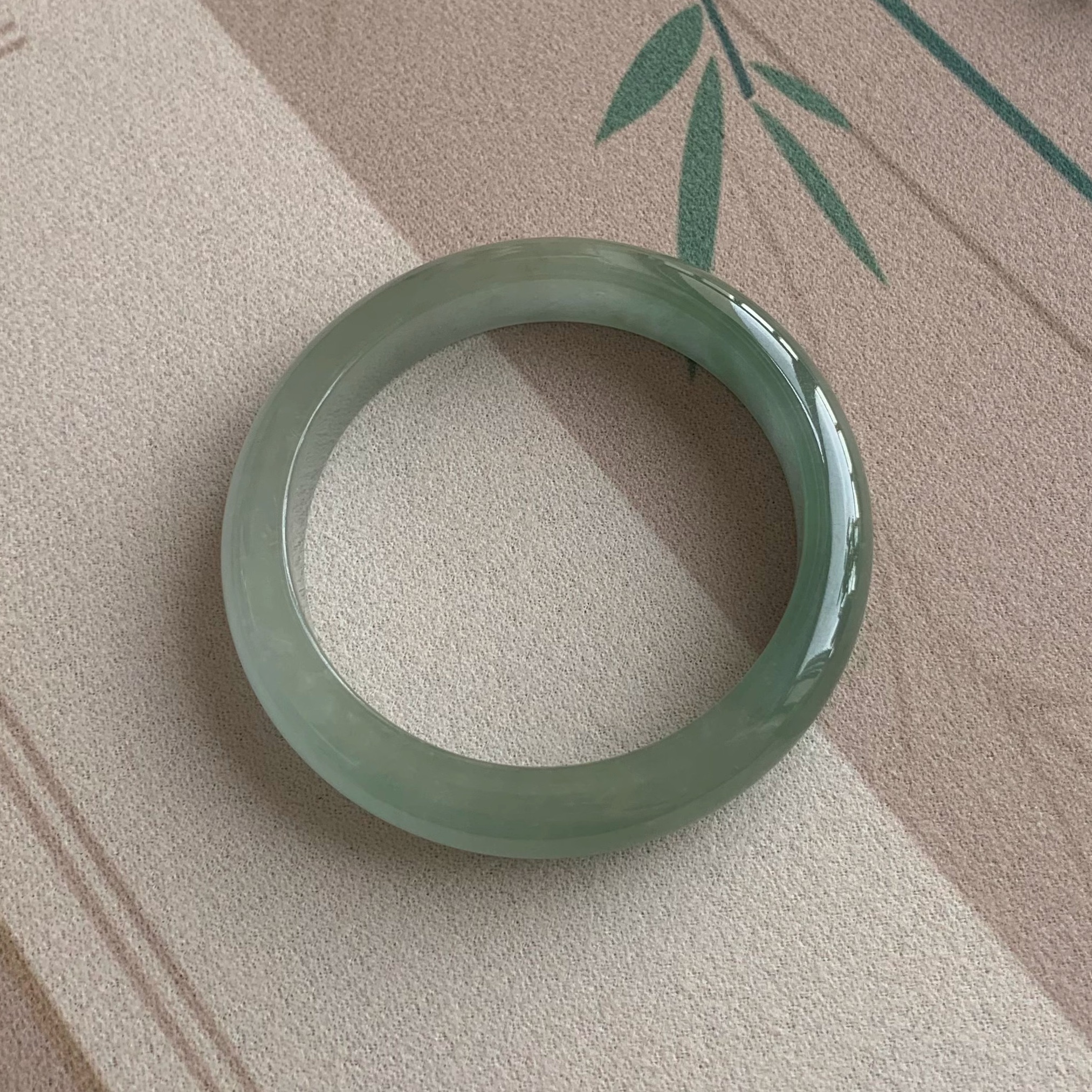 高品质翡翠玉手镯销量前三