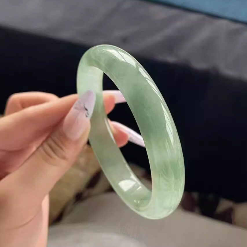 玉长情【青绿系列】缅甸翡翠玉手镯女款冰种老坑浅油青冰透真玉石