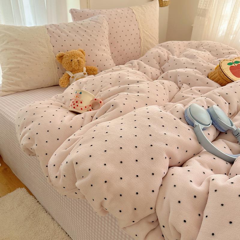 韩系蕾丝花边波点牛奶绒保暖四件套少女心秋冬加厚双面绒床单被套