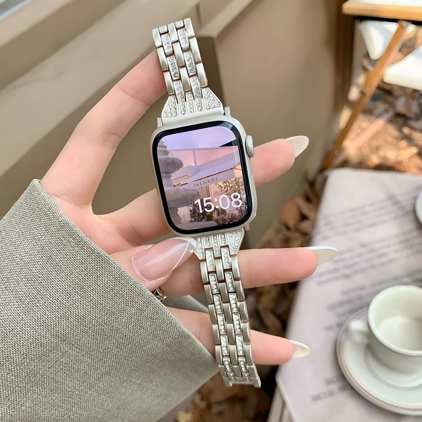 适用苹果手表S10金属不锈钢iwatch手表带applewatch小蛮腰高级表带s9/8/7细款SE夏季女Ultra2个性41/45mm套装