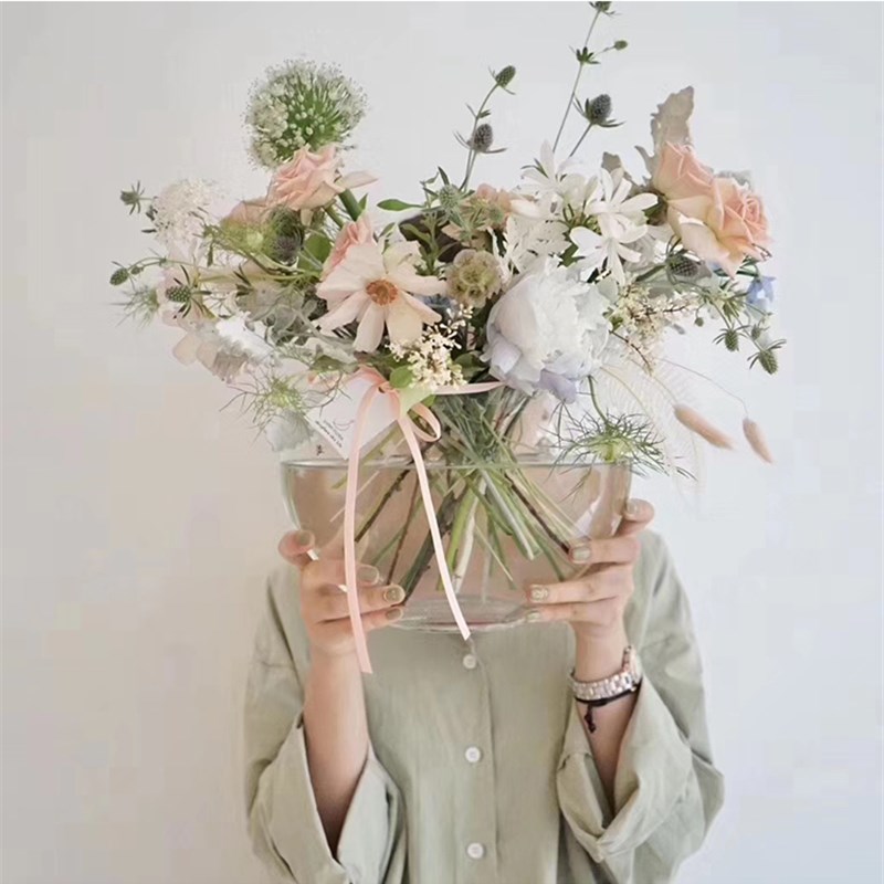 创意扁口圆形花瓶现代水养玻璃绿萝花器金鱼缸装饰摆件