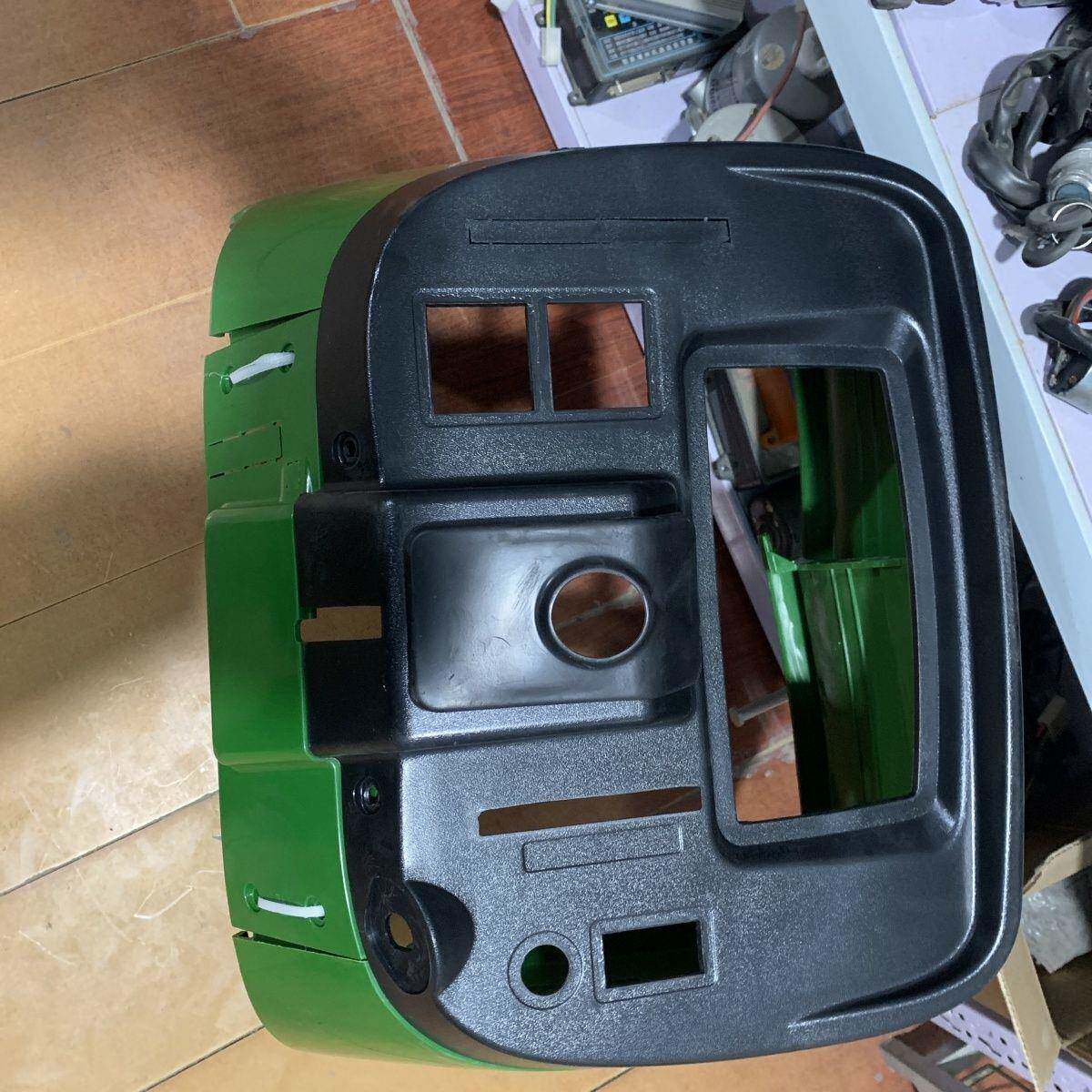 约机翰尔拖拉配件迪尔3B70480490迪4仪表壳工作台仪表罩UVA原厂