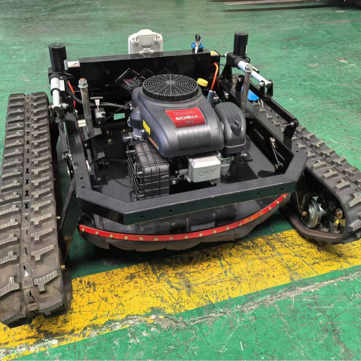 出口俄罗斯农用遥控割草机газонокосилка汽油草坪机