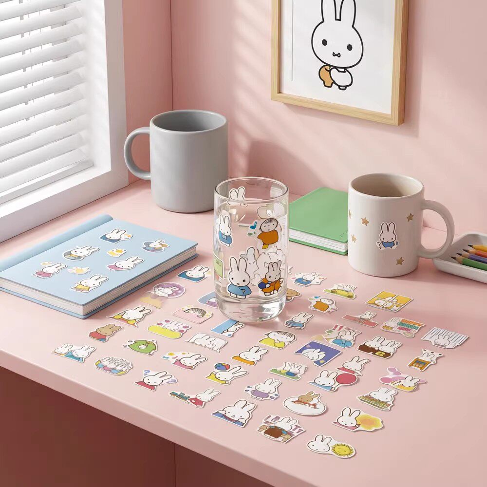 50张卡通米菲兔创意儿童女孩奖励行李箱贴纸文具装饰电脑儿童早教贴
