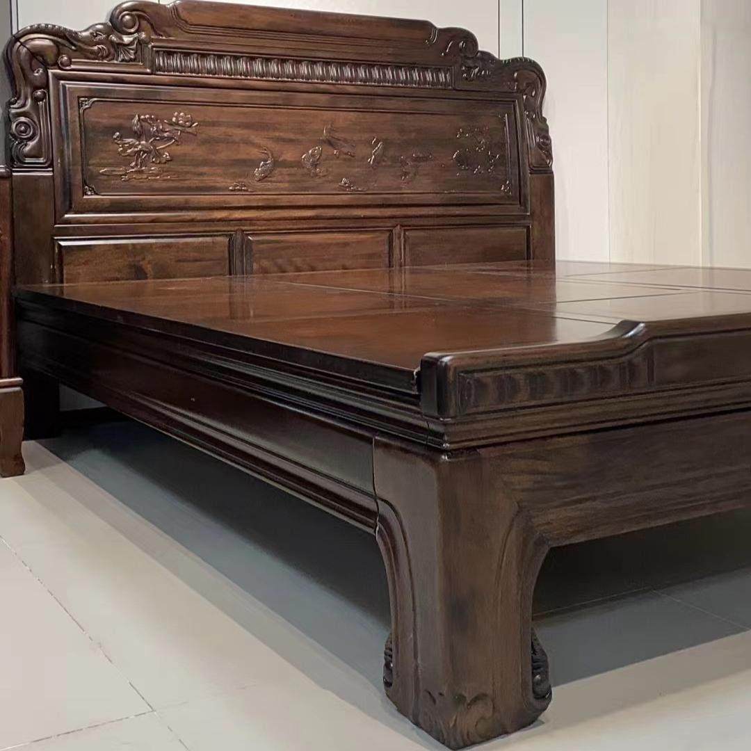 家用紫檀色年年有鱼金花梨榫卯全实木床印尼菠萝格木古典雕花床