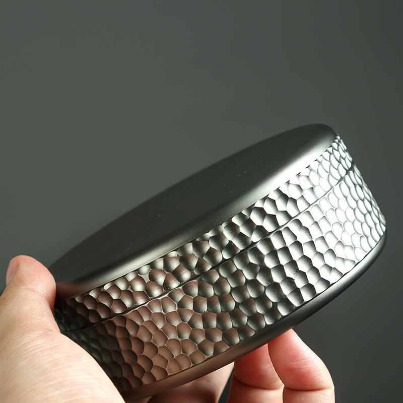 覆古钛合金100克茶饼盒茶叶罐金属密封罐50克银针红茶碎银子包装