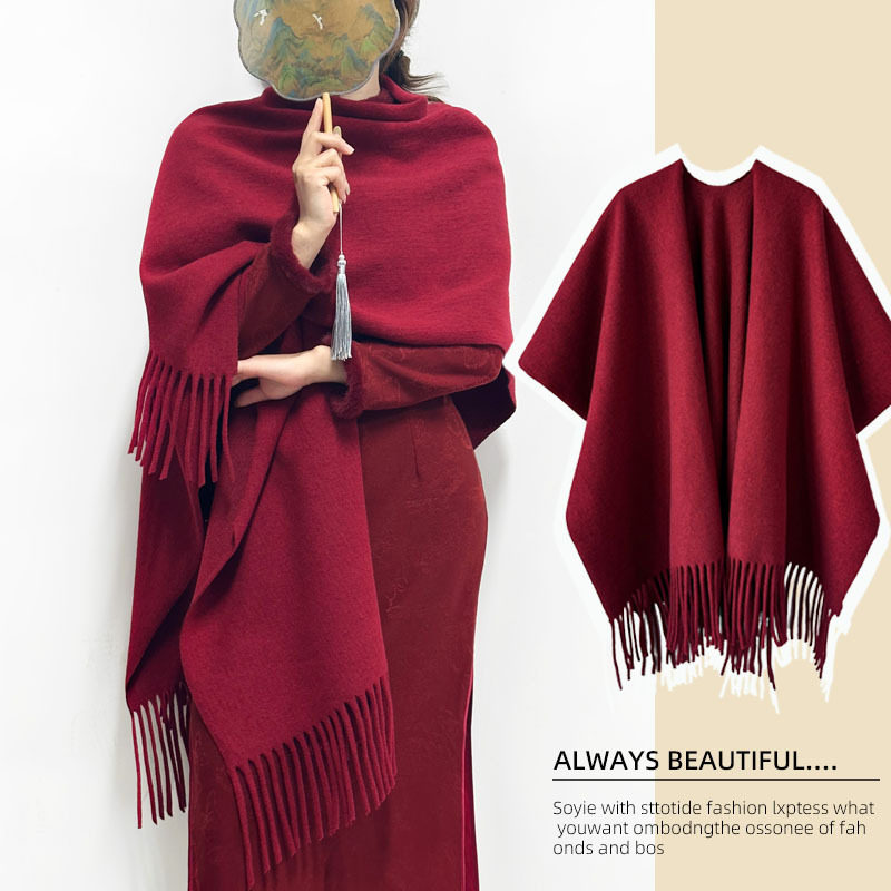新年红色围巾披肩韩版百搭仿羊绒保暖披肩女秋冬新款流苏披风