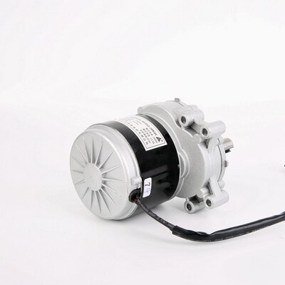 12.24V低速大扭力减速电机 24v250w 70转有刷电机