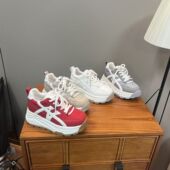 G573 卓越名妆 跑步鞋 内增高女鞋 平增高7.5CM 百搭运动休闲鞋