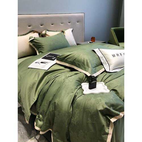 轻奢英伦100S+匹马长绒棉贡缎提花四季四件套500+T光滑笠床上用品