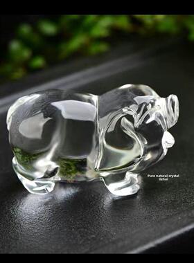 纯天然白色水晶生肖猪风水摆件