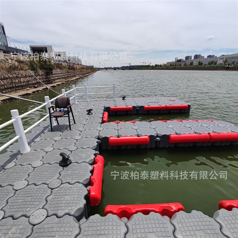 厂家优惠聚乙n烯方形塑料浮桥平台码头浮筒